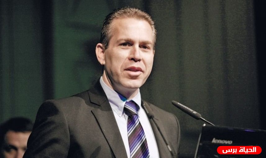 وزير الامن الداخلي يمنع زيارات الأسرى بحجة تفشي 